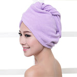 Serviette de bain violette pour les cheveux